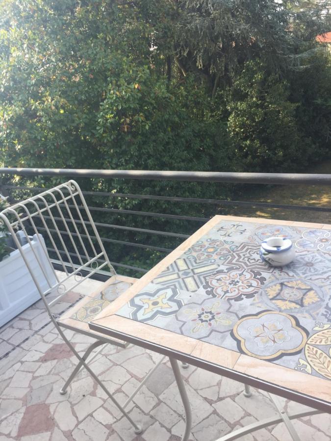 B&B La Villa Mediterranea Passirano Экстерьер фото