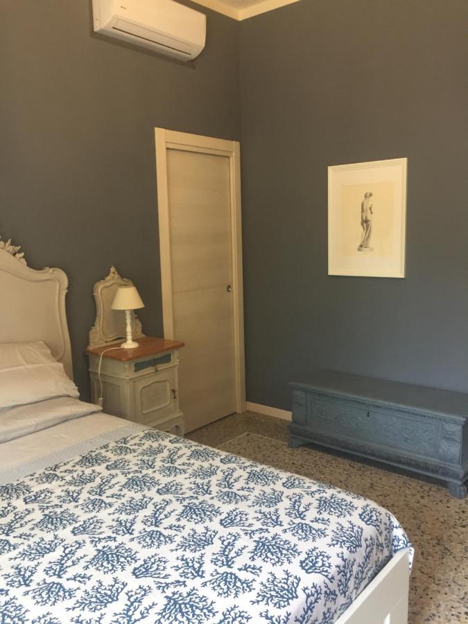 B&B La Villa Mediterranea Passirano Экстерьер фото