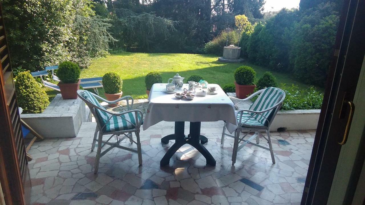 B&B La Villa Mediterranea Passirano Экстерьер фото