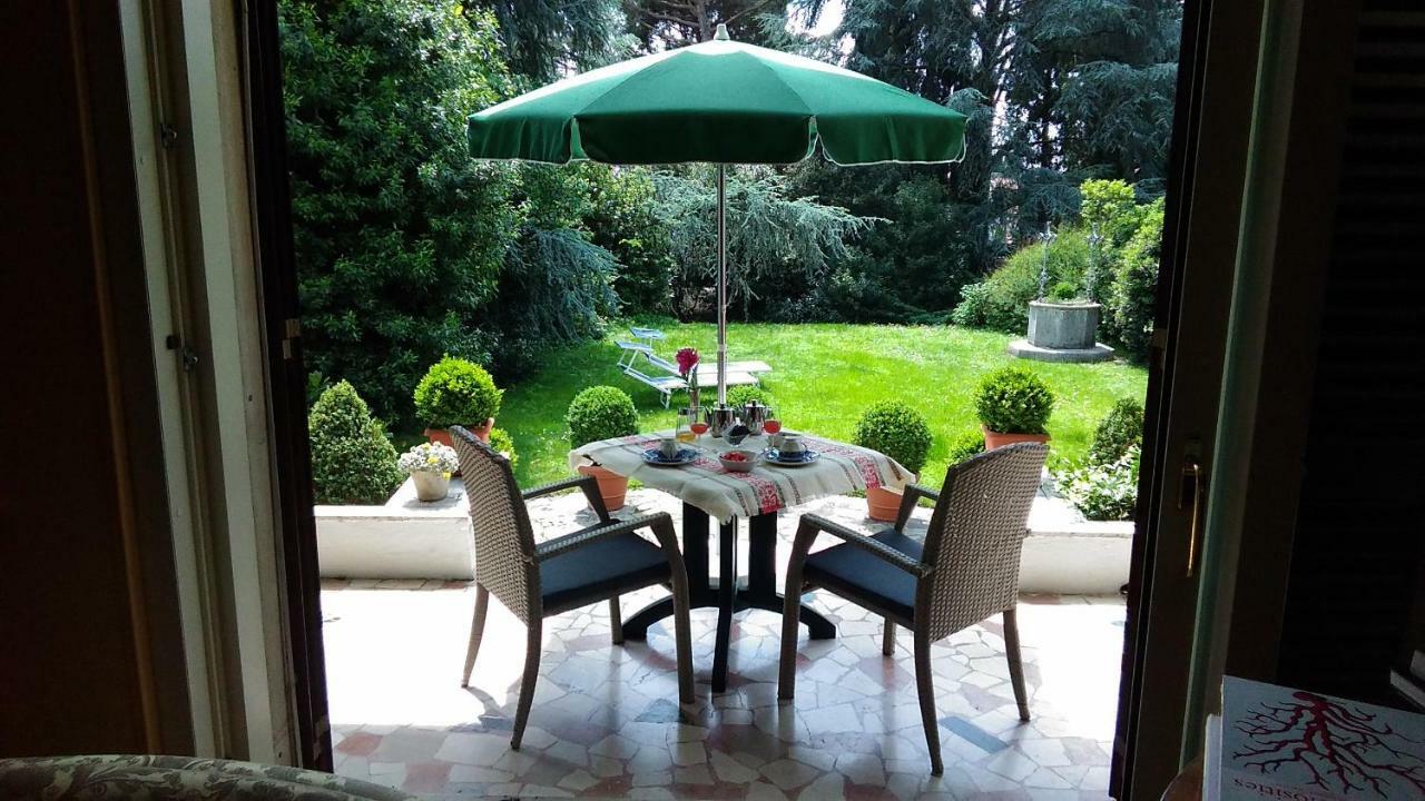 B&B La Villa Mediterranea Passirano Экстерьер фото